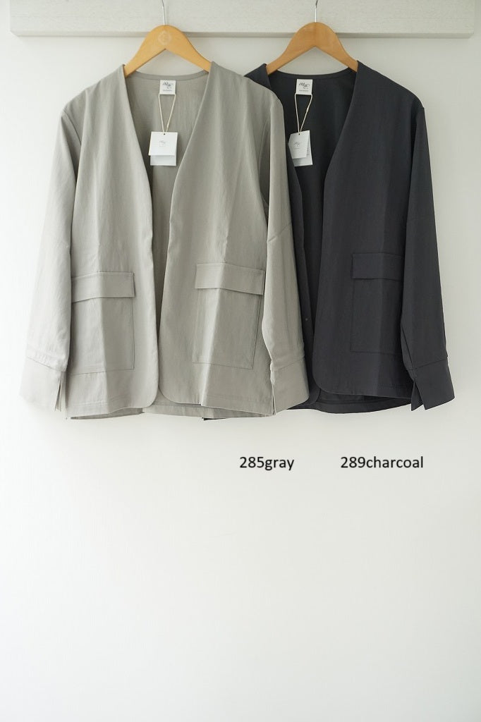 me.（ミードット）sheer satin ノーカラージャケット