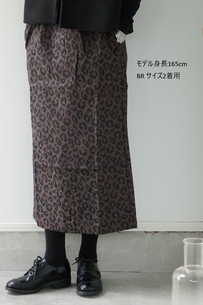 KHA:KI(カーキ)　LEOPARD STRAIGHT SKIRT
