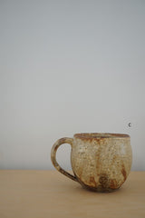 馬渡　新平　ヒビ粉引き　マグカップ丸　大