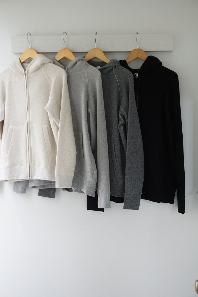 再入荷　kitt(キット) Double Zip Hoodie