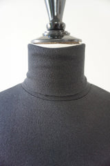 ROBE de PEAU（ローブデポー）TURTLE　NECK　PULL OVER