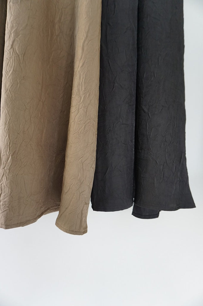 RILATO（リラート）シワ加工タックスカート