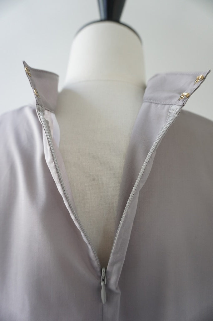 WHYTO.(ホワイト) HEM PLEATS BLOUSE