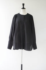 RILATO(リラ―ト)　袖ボリュームブラウス