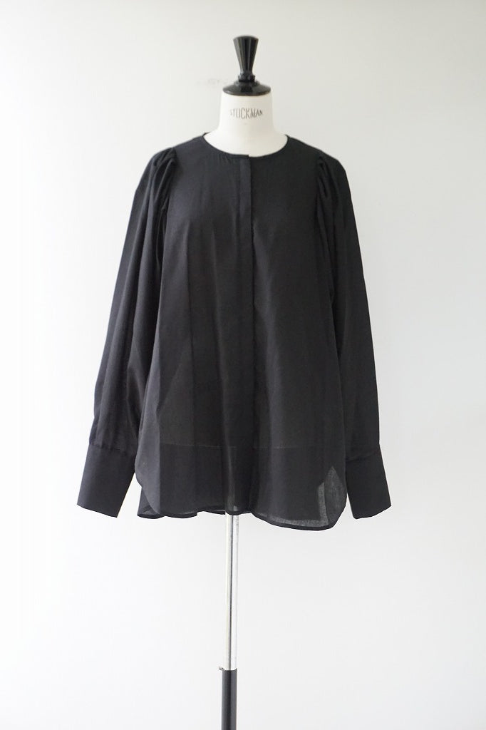 RILATO(リラ―ト)　袖ボリュームブラウス