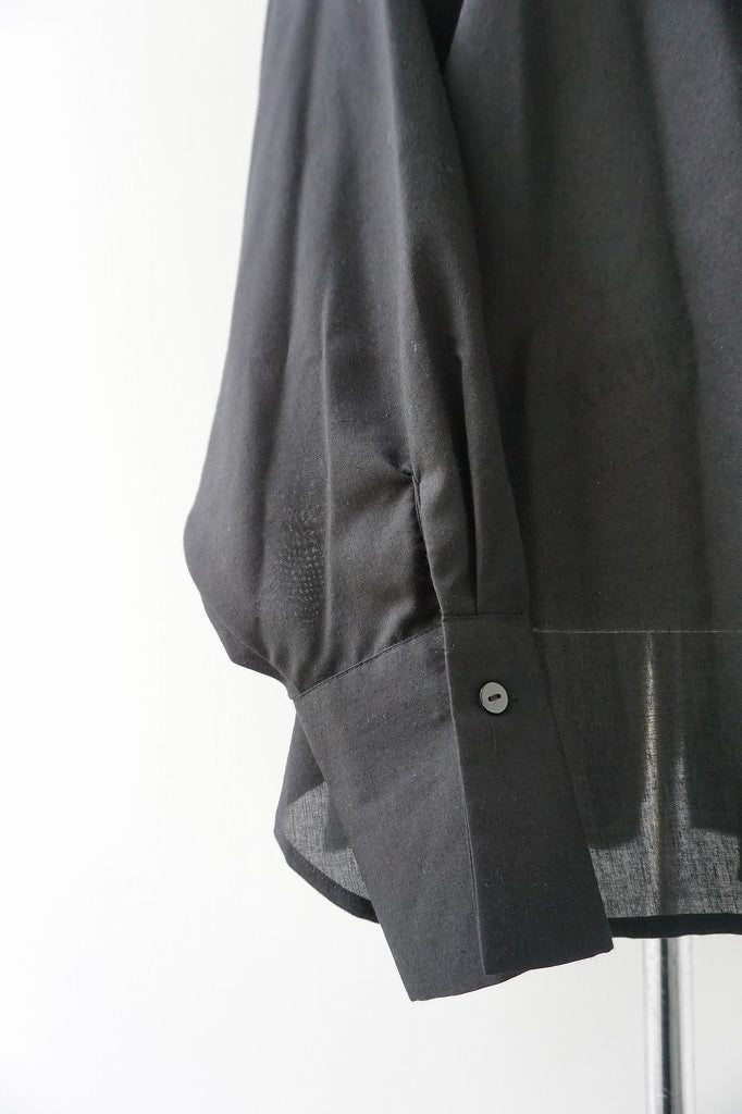 RILATO(リラ―ト)　袖ボリュームブラウス