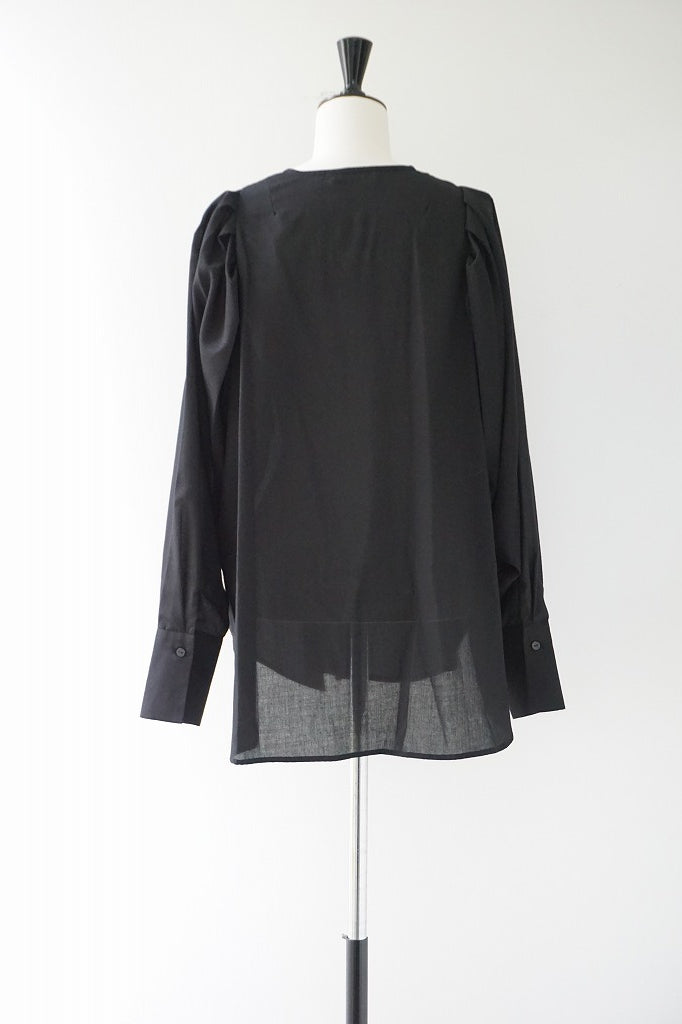 RILATO(リラ―ト)　袖ボリュームブラウス