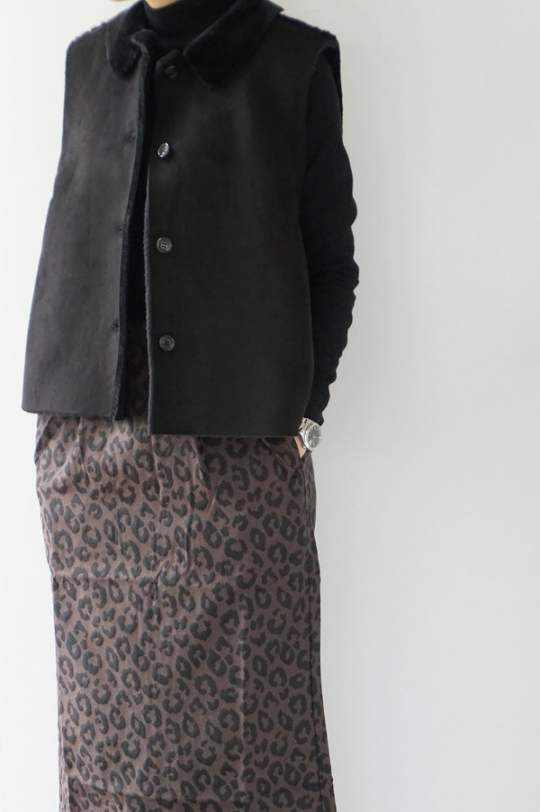 ROBE de PEAU（ローブデポー）ECO MOUTON VEST