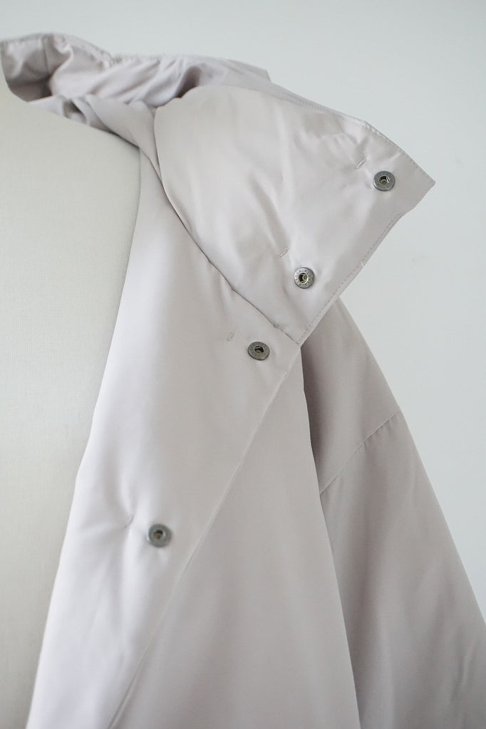 miffew（ミフュー）HIDDEN SNAP HOODED DOWN JACKET