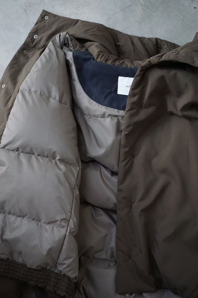miffew（ミフュー）HIDDEN SNAP HOODED DOWN JACKET