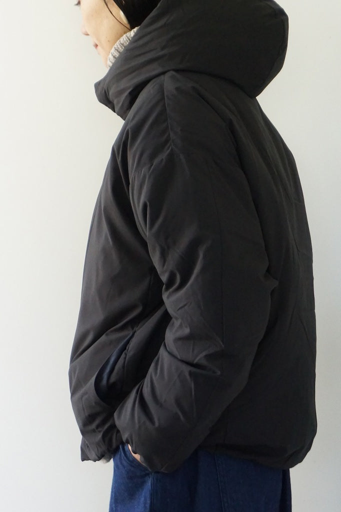 miffew（ミフュー）HIDDEN SNAP HOODED DOWN JACKET