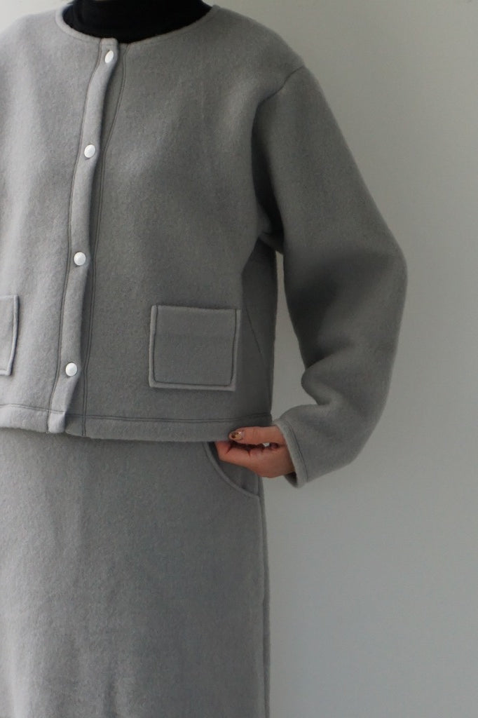 me.（ミードット）cloudy wool　ボリュームスリーブブルゾン