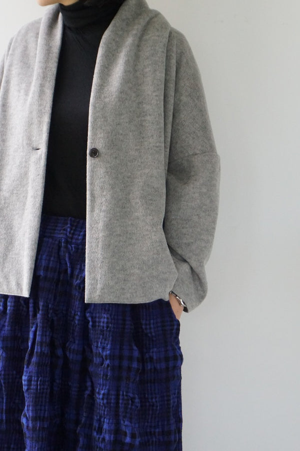 utilite(ユティリテ)　WOOLLET shaggy ローブジャケット