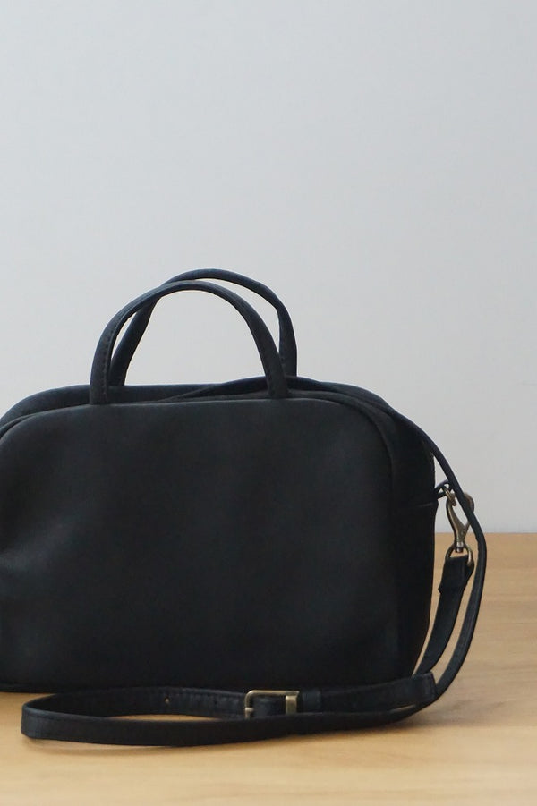 再入荷　a (アー)  ボストンショルダー　　ブラック