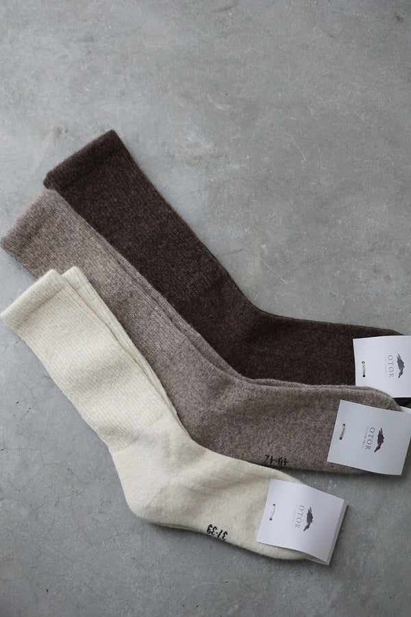 OTOR(オトル)  THICKロングソックス　