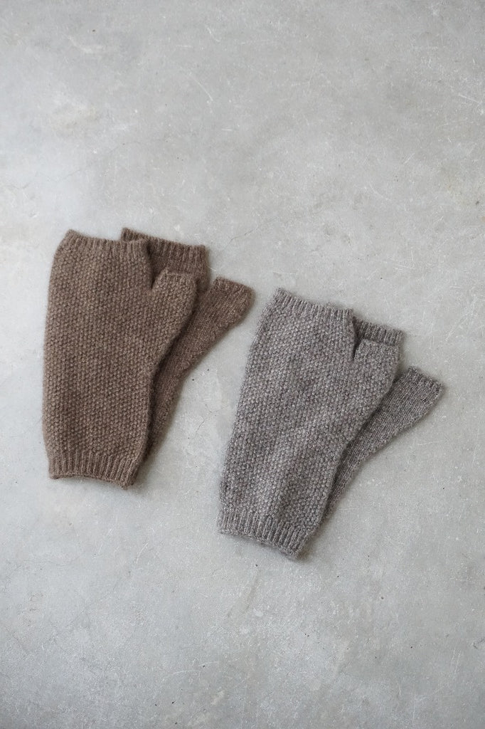 OTOR(オトル）ヤク鹿子グローブ