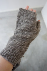 OTOR(オトル）ヤク鹿子グローブ