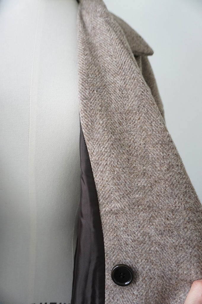 UNIVERSAL TISSU(ユニヴァーサルティシュ)ウールグレンチェック/オリジナルヘリンボーン　オーバーピーコート