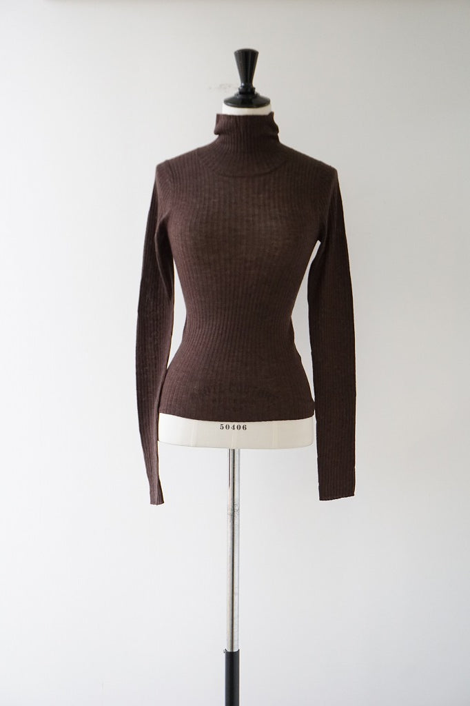 a'nuke(アンヌーク)　Soft Rib Turtle