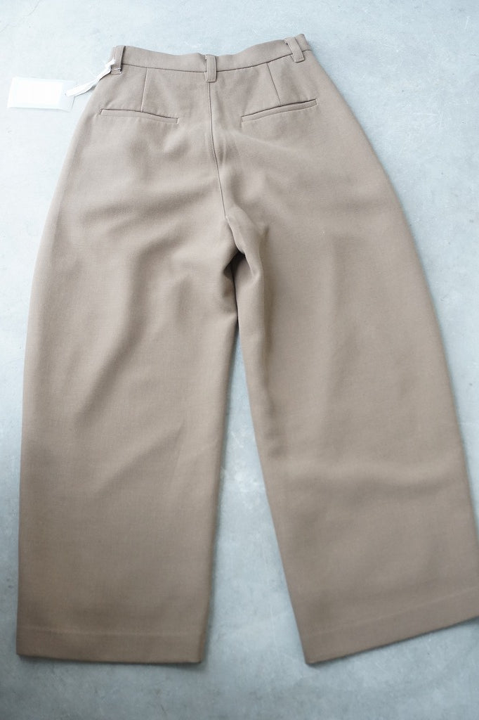 TODAYFUL（トゥデイフル）Wide Cocoon Trouseres　在庫はお問合せください