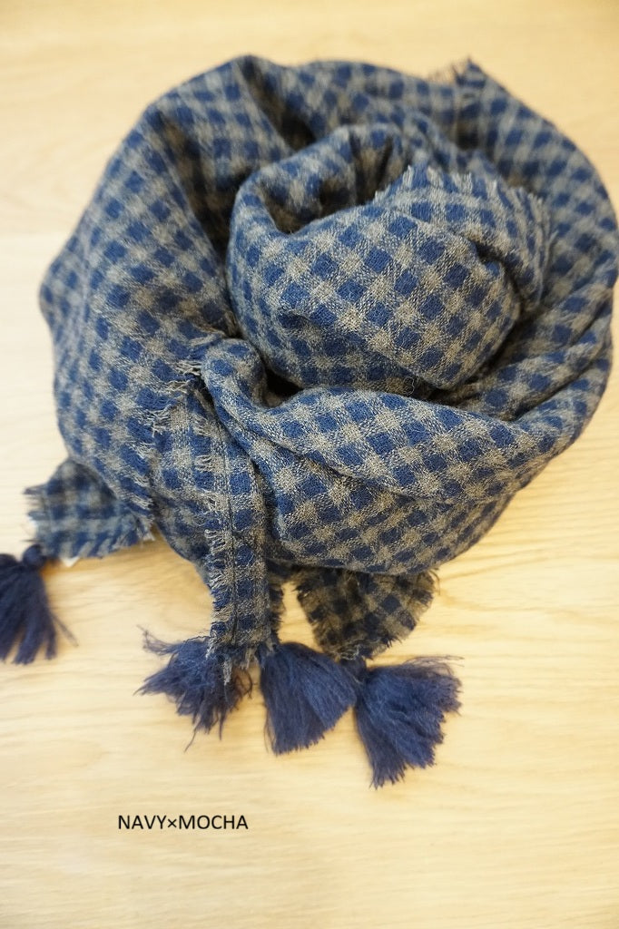 ROBE de PEAU（ローブデポー）WOOL GAUZE TASSEL STOLE