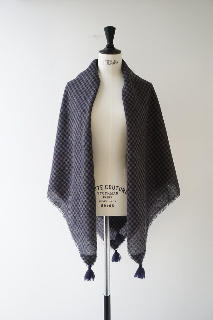 ROBE de PEAU（ローブデポー）WOOL GAUZE TASSEL STOLE