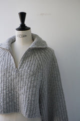 a'nuke(アンヌーク)　Short Zip Knit