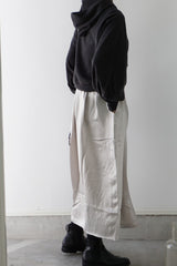 PARIS DE AOUNE(パリドゥアオウネ)　Naia heavy satin コクーンスカート