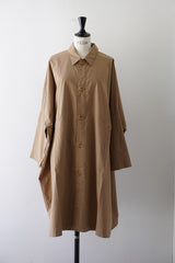 UNIVERSAL TISSU(ユニヴァーサルティシュ)　コットンリヨセル起毛ワッシャーブロード　ステンカラーワイドシャツコート