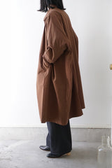 UNIVERSAL TISSU(ユニヴァーサルティシュ)　コットンリヨセル起毛ワッシャーブロード　ステンカラーワイドシャツコート