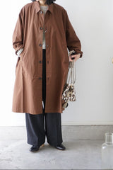 UNIVERSAL TISSU(ユニヴァーサルティシュ)　コットンリヨセル起毛ワッシャーブロード　ステンカラーワイドシャツコート