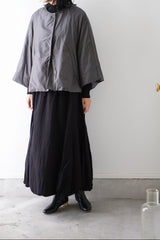 utilite(ユティリテ)ポリエステルタフタ　中綿　ポンチョコート