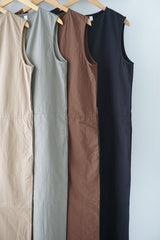 UNIVERSAL TISSU(ユニヴァーサルティシュ)　コットンリヨセル起毛ワッシャーブロード　ボートネックサロペットパンツ