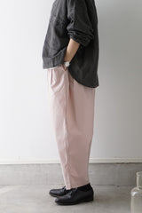 UNIVERSAL TISSU(ユニヴァーサルティシュ)　ナチュラルタイプライター/6ozデニム　コクーンイージーパンツ