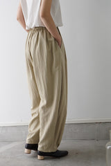 WHYTO.(ホワイト) tuck barrel pants