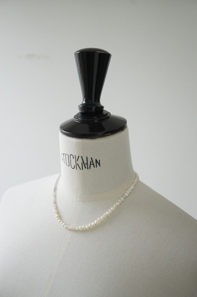 utilite(ユティリテ)　original　accesories　ネックレス40㎝　グレー系