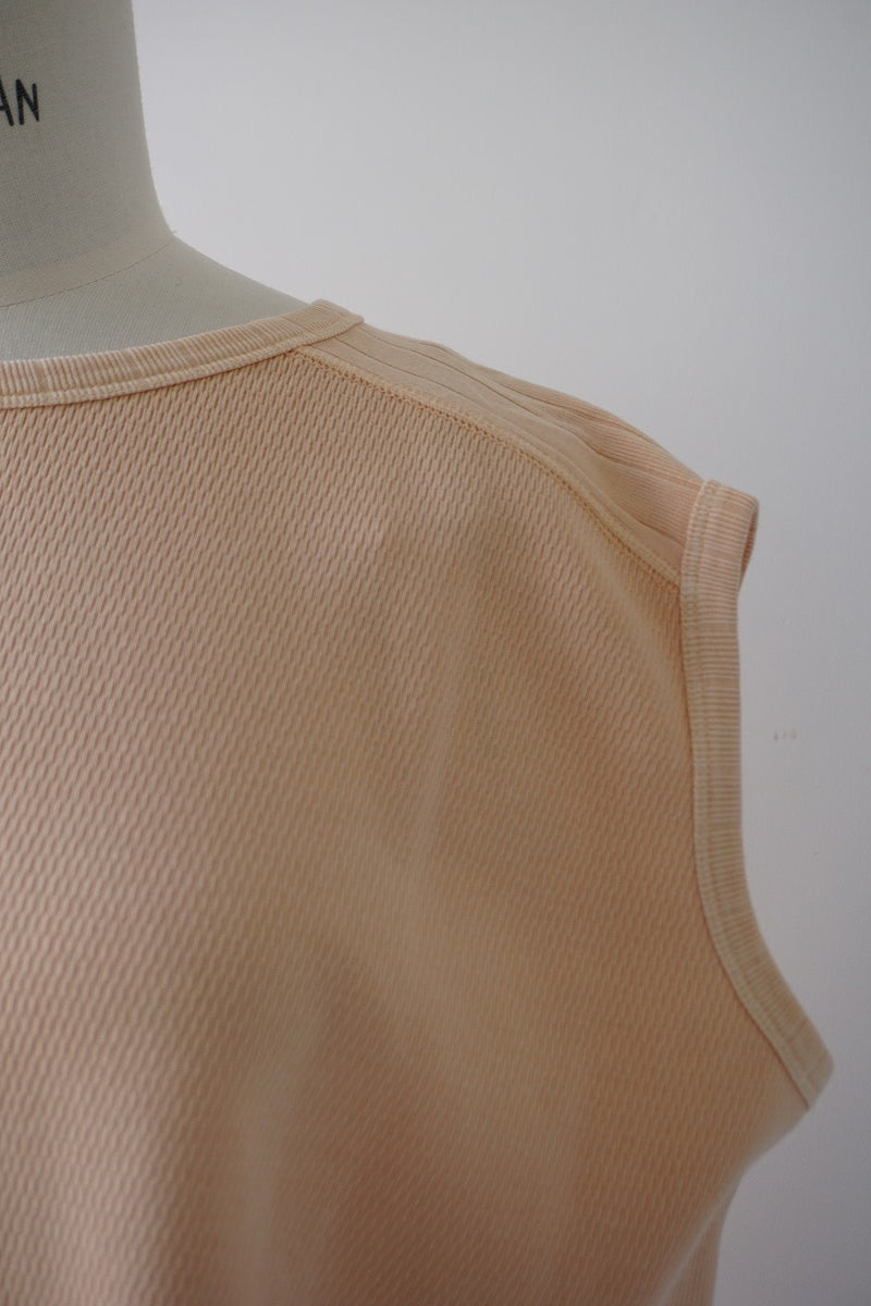KHA:KI(カーキ)　HONEYCOMB SLEEVELESS TOP