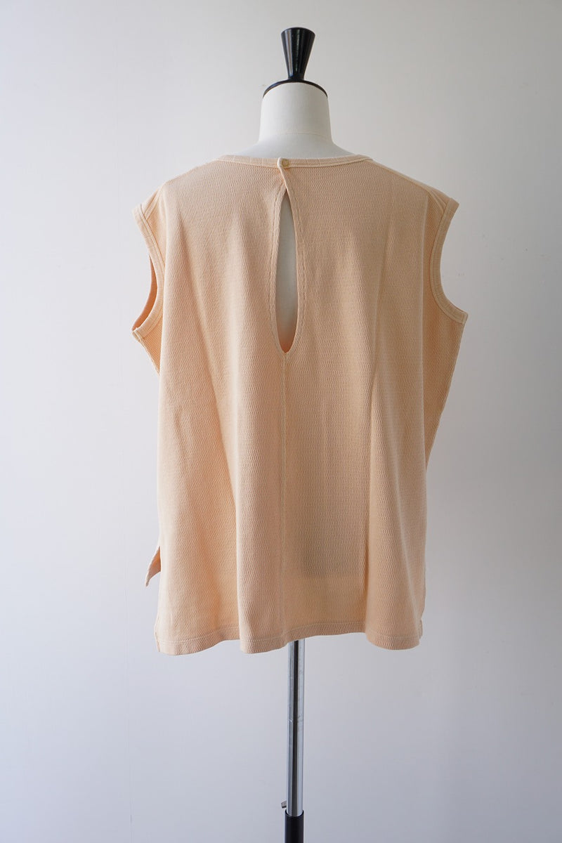 KHA:KI(カーキ)　HONEYCOMB SLEEVELESS TOP