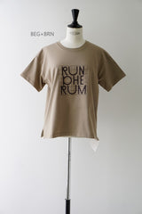 BOOK SHELF（ブックシェルフ）ロゴTシャツ　【Rundherum in meiner Stadt】