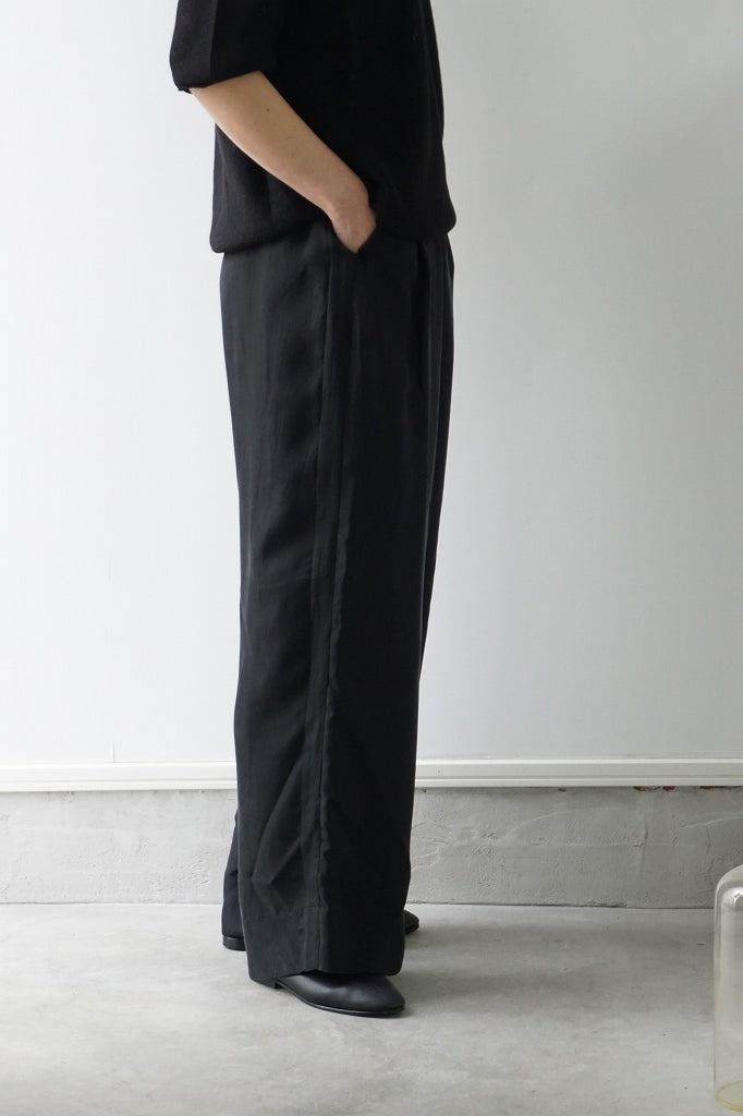 assiette(アシェット)　キュプラツィル　イージーパンツ　BLK