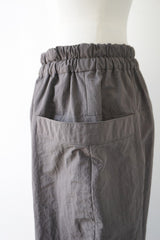 āta(アタ）ナイロンコクーンパンツ