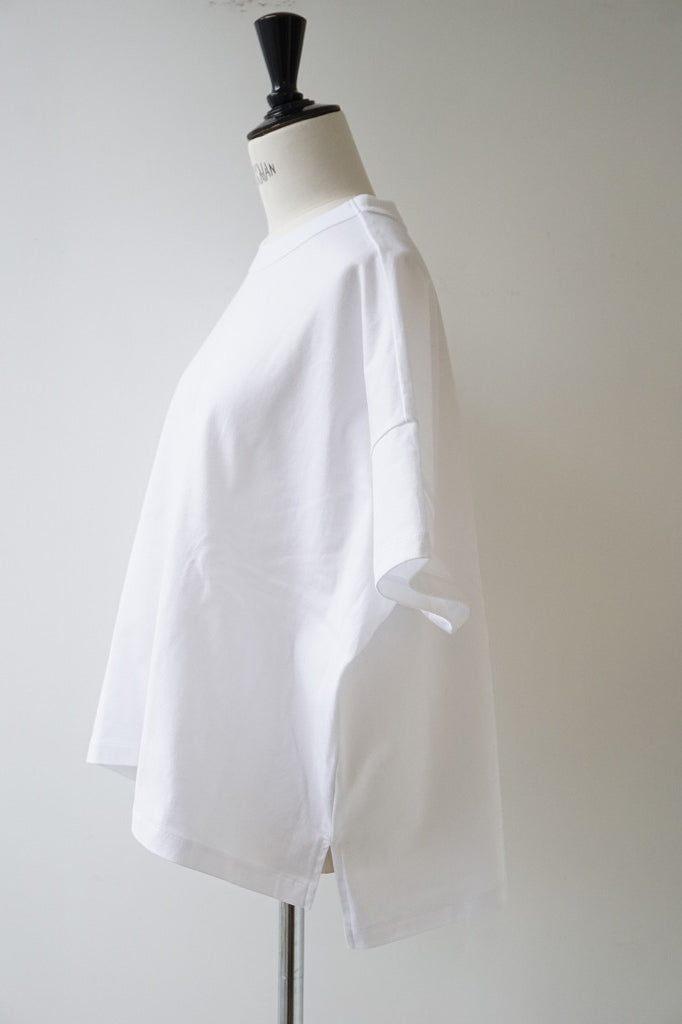 TRAVAIL MANUEL(トラバイユマニュアル) クラシック天竺スリットT　WHITE