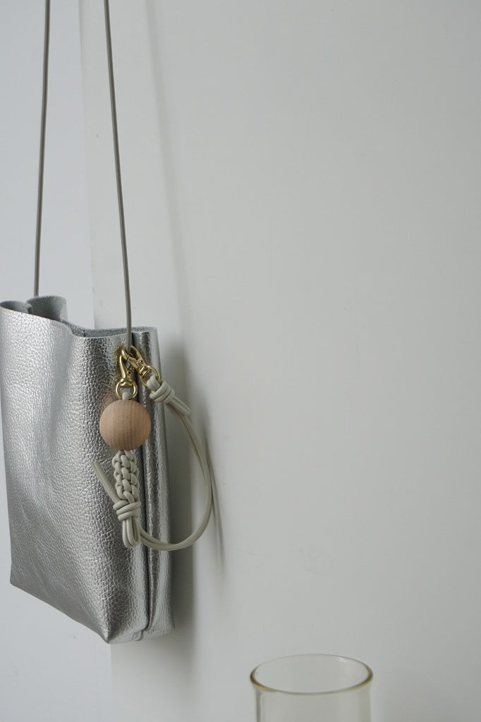 _Fot（フォート）small shoulder bag  silver