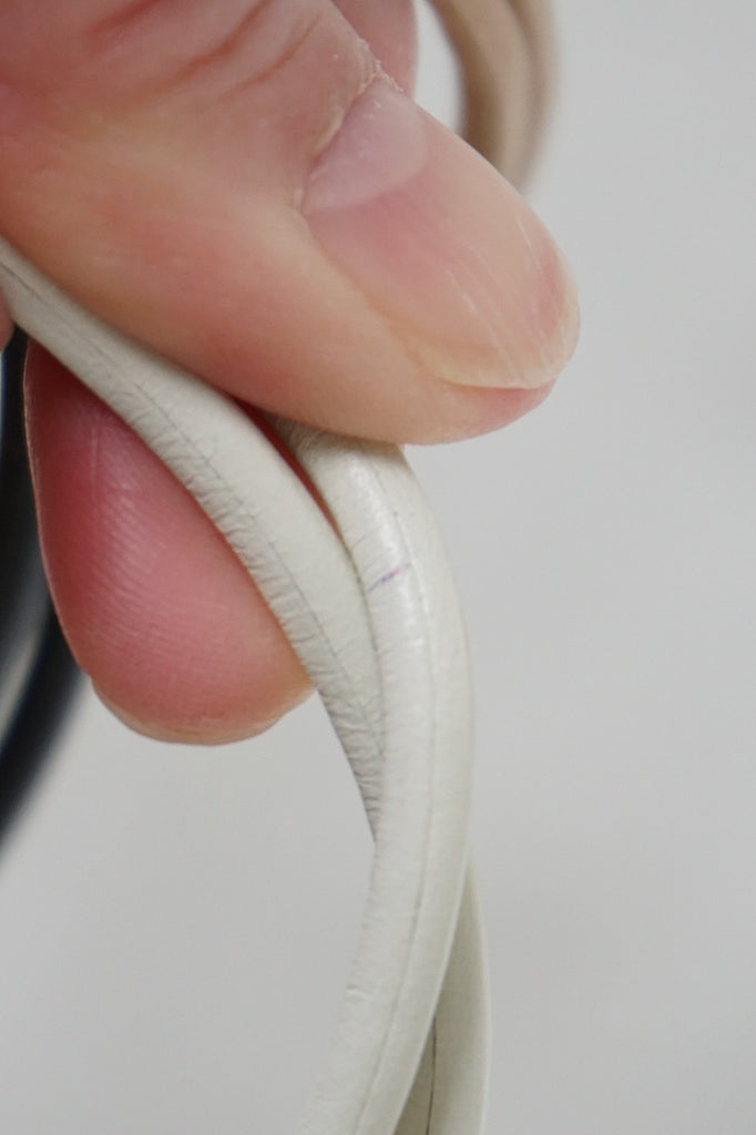 _Fot（フォート）knot　ball-hand strap  ivory