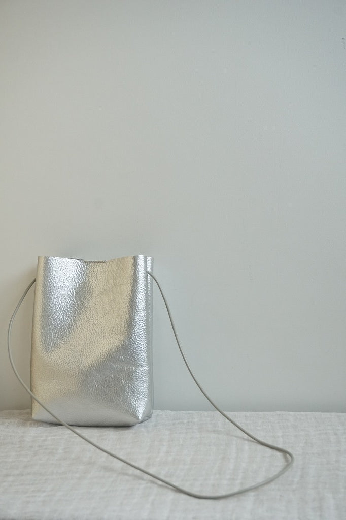 _Fot（フォート）small shoulder bag  silver