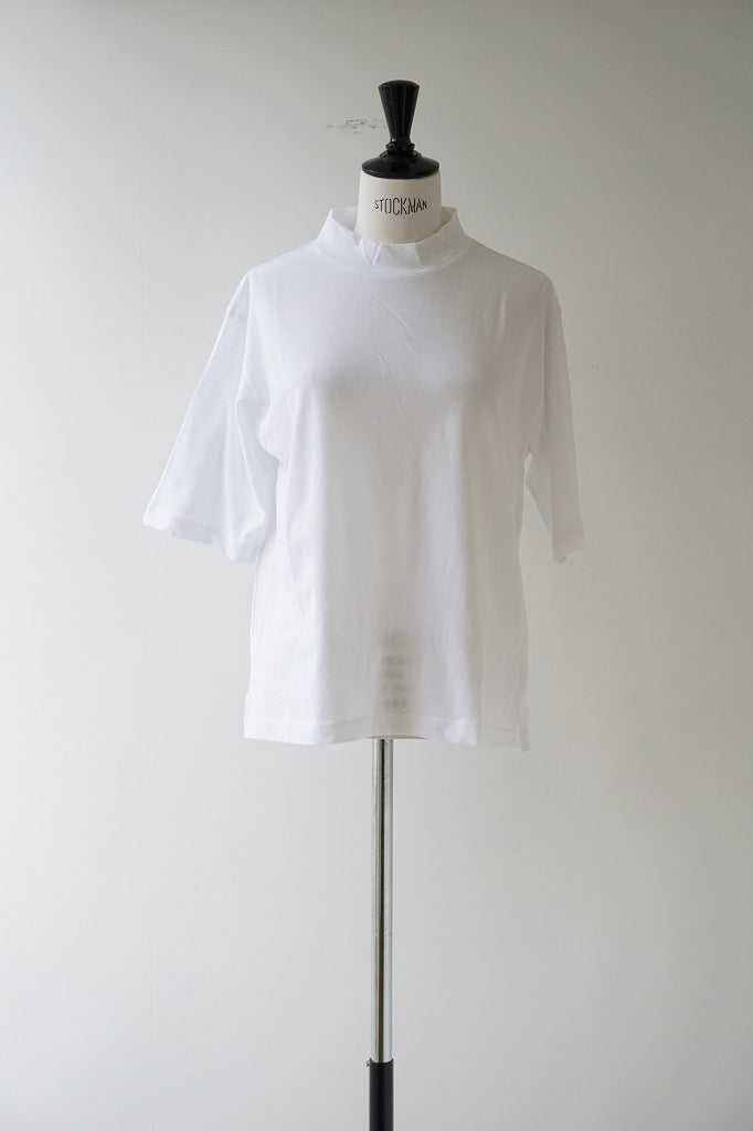 HAU(ハウ)　tops compact　neck　ホワイト