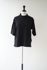 HAU(ハウ)　tops compact　neck　ブラック