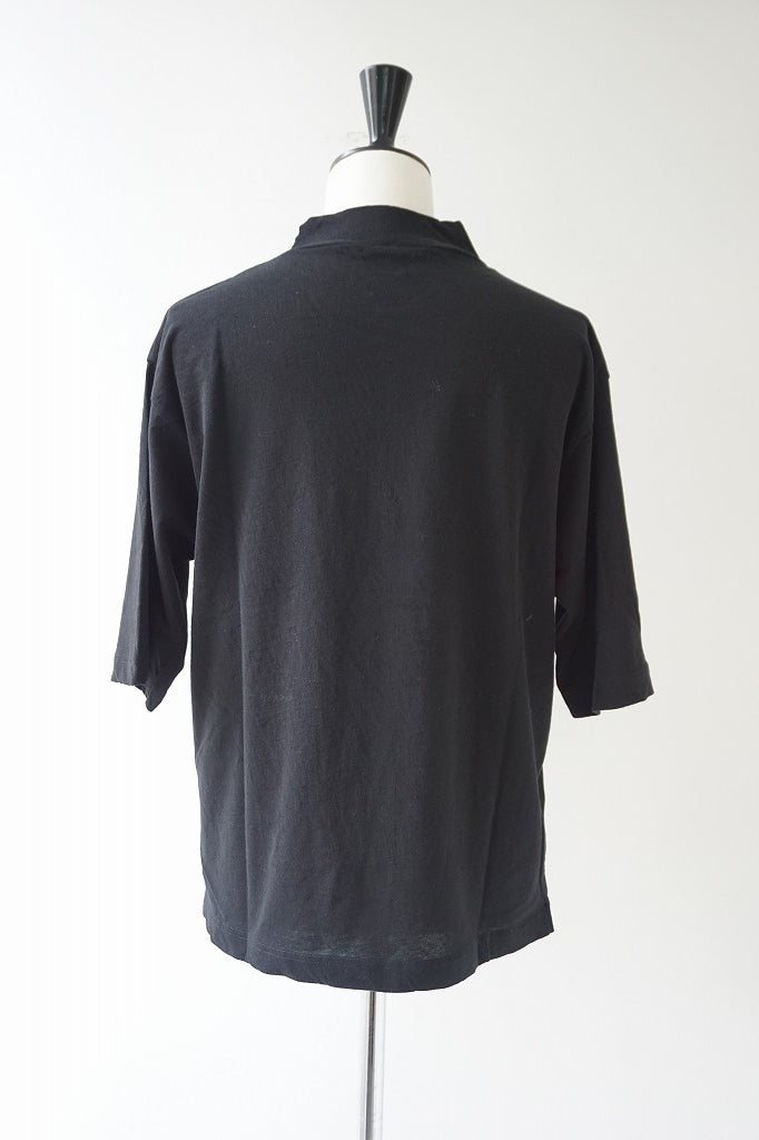 HAU(ハウ)　tops compact　neck　ブラック
