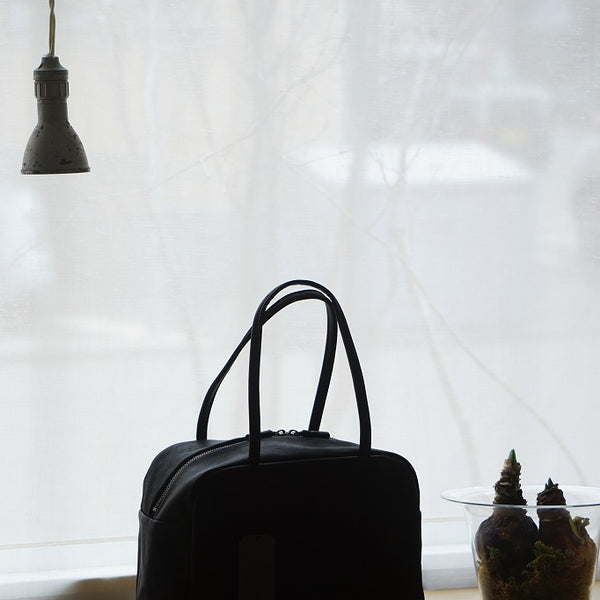 再入荷 a (アー) ボストンバッグ M ブラック – SACHET.