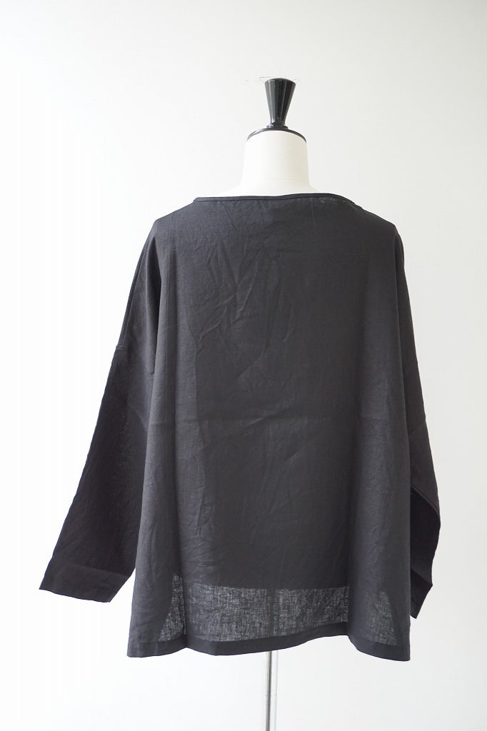 TRAVAIL MANUEL(トラバイユマニュアル) タイディリネンボートネックTブラウス　BLACK